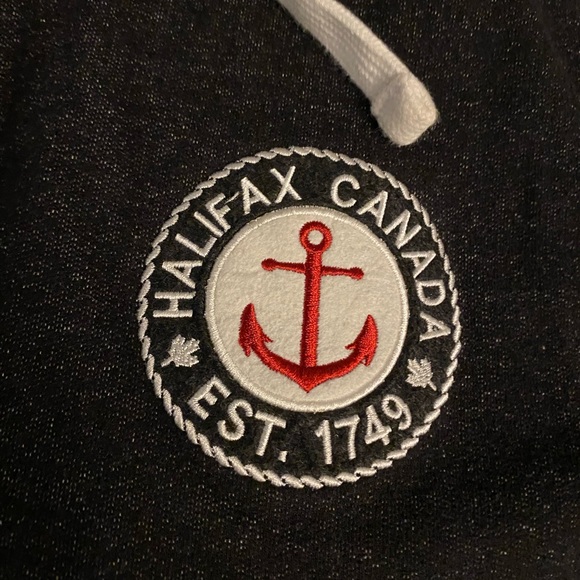 SOLD Coastal Culture Halifax Zip Up Sweater Hoodie with pockets, size XL - Picture 3 of 7